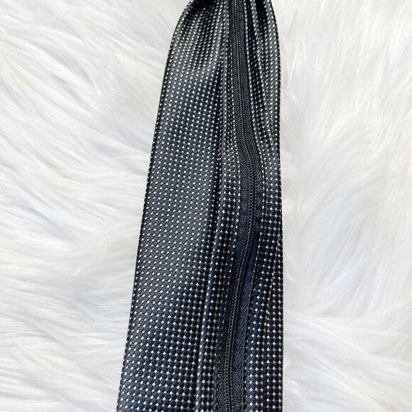 George Zip Micro Neat Dotted Tie Black - Picture 5 of 6